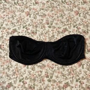 Vintage Black Strapless Bra
